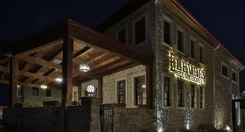 Elevres Stone House Hoteltransfer