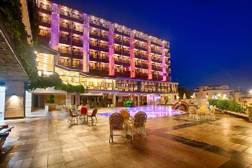 Akropol Resort Spa transfer
