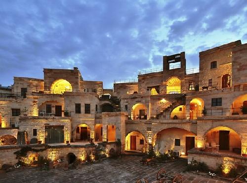 Doors Of Cappadocia-Transfer
