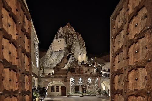 Artemis Cave Suites Transfer