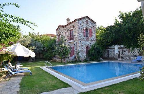 Alacati Zeytin Konak Hotel transfer