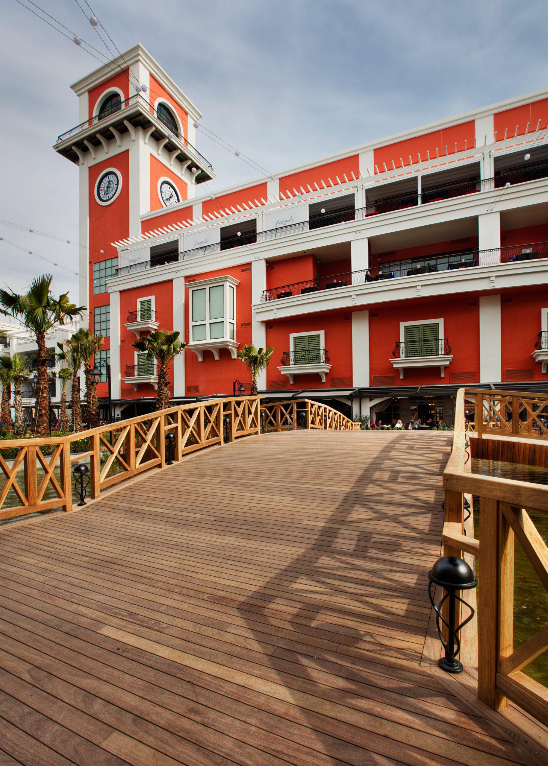 Mavi bahçe Mall Tur