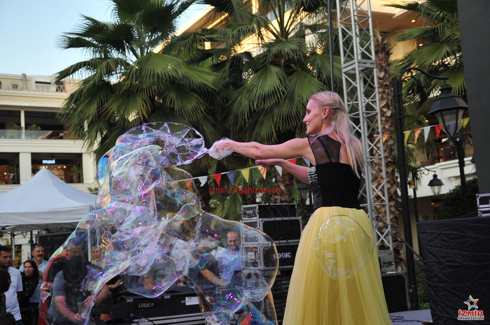 Mavi bahçe Mall Tur