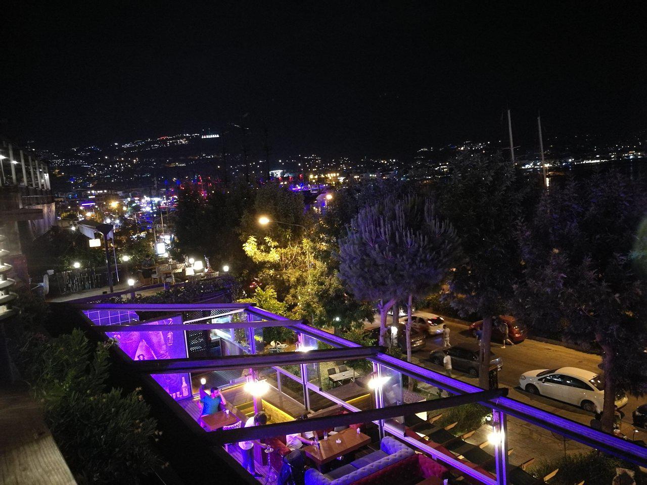 Merlot Food & Drink Restaurant 