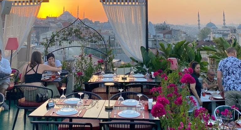 Roof Meze 360 Restaurant