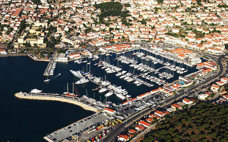Çeşme Marina Tur 