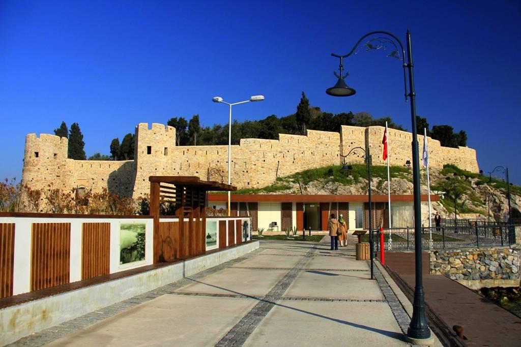 Güvercinada Kalesi Tur