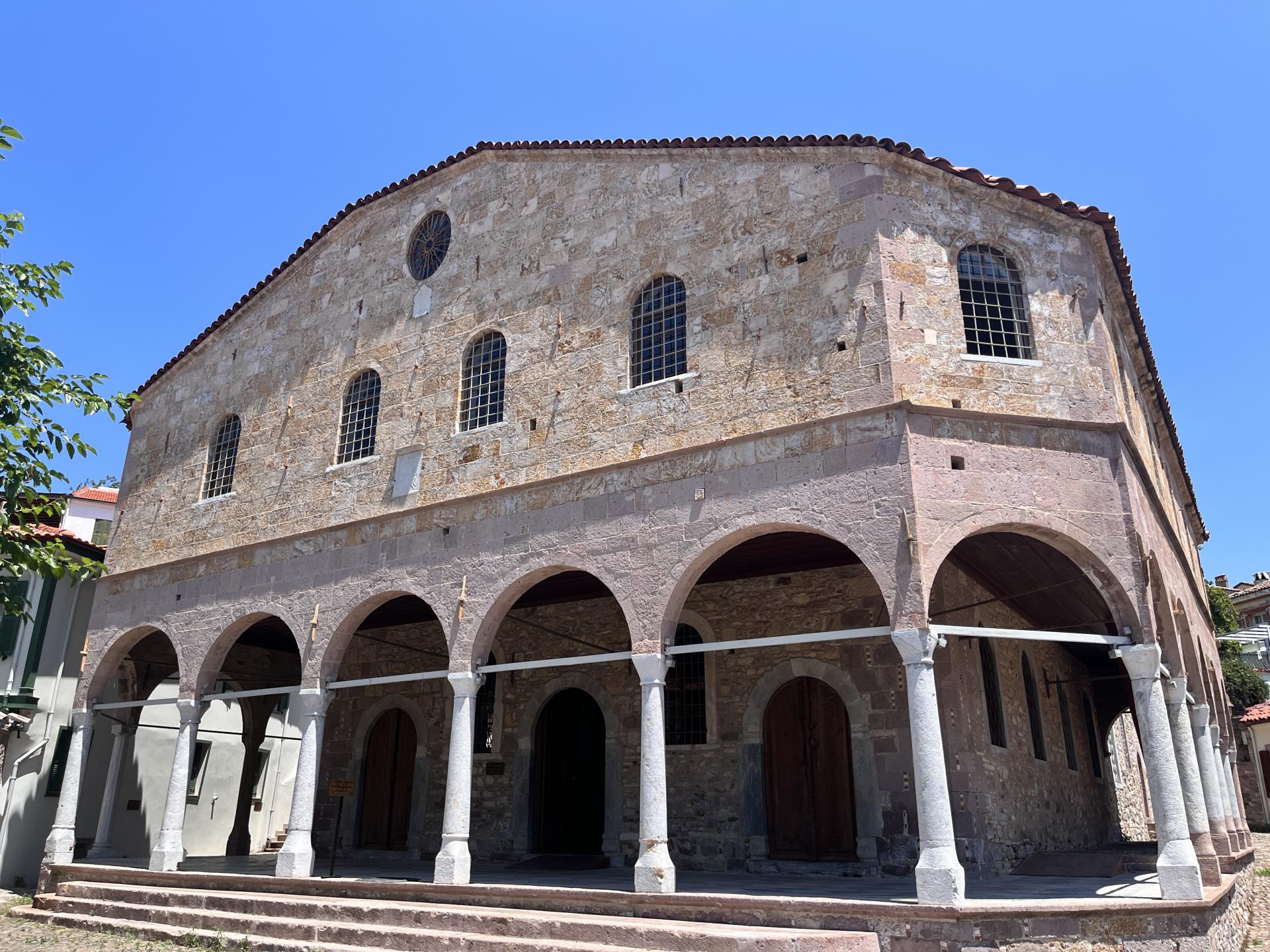 Taksiyarhis Anıt Müzesi Tur