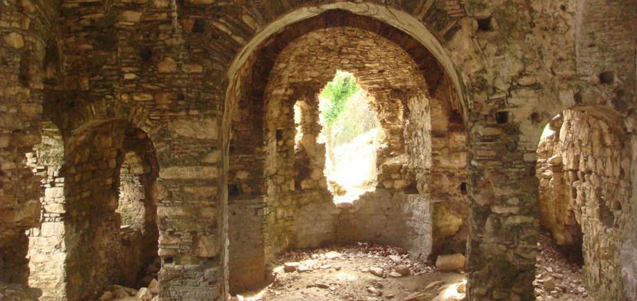 Kurşunlu Manastırı Tur