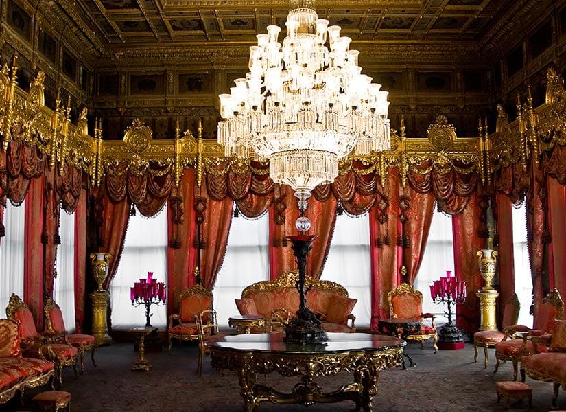 Dolmabahçe Sarayı Tur