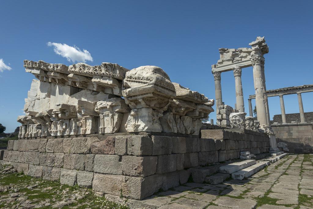 Pergamon Antik Kent Tur