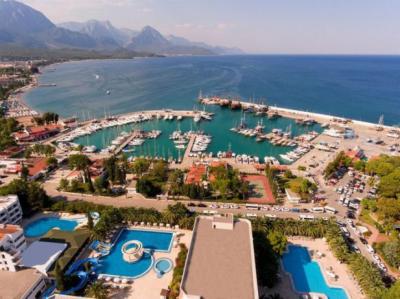 Where to Stay in Kemer? Top 5 Regions & Hotels